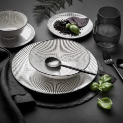 Schale Eckig 50ml DIM SUM In Schwarz-Weiß 14 Schale Eckig 50ml DIM SUM In Schwarz-Weiß -Butlers butlers schale eckig 50ml dim sum in schwarz weiss 6